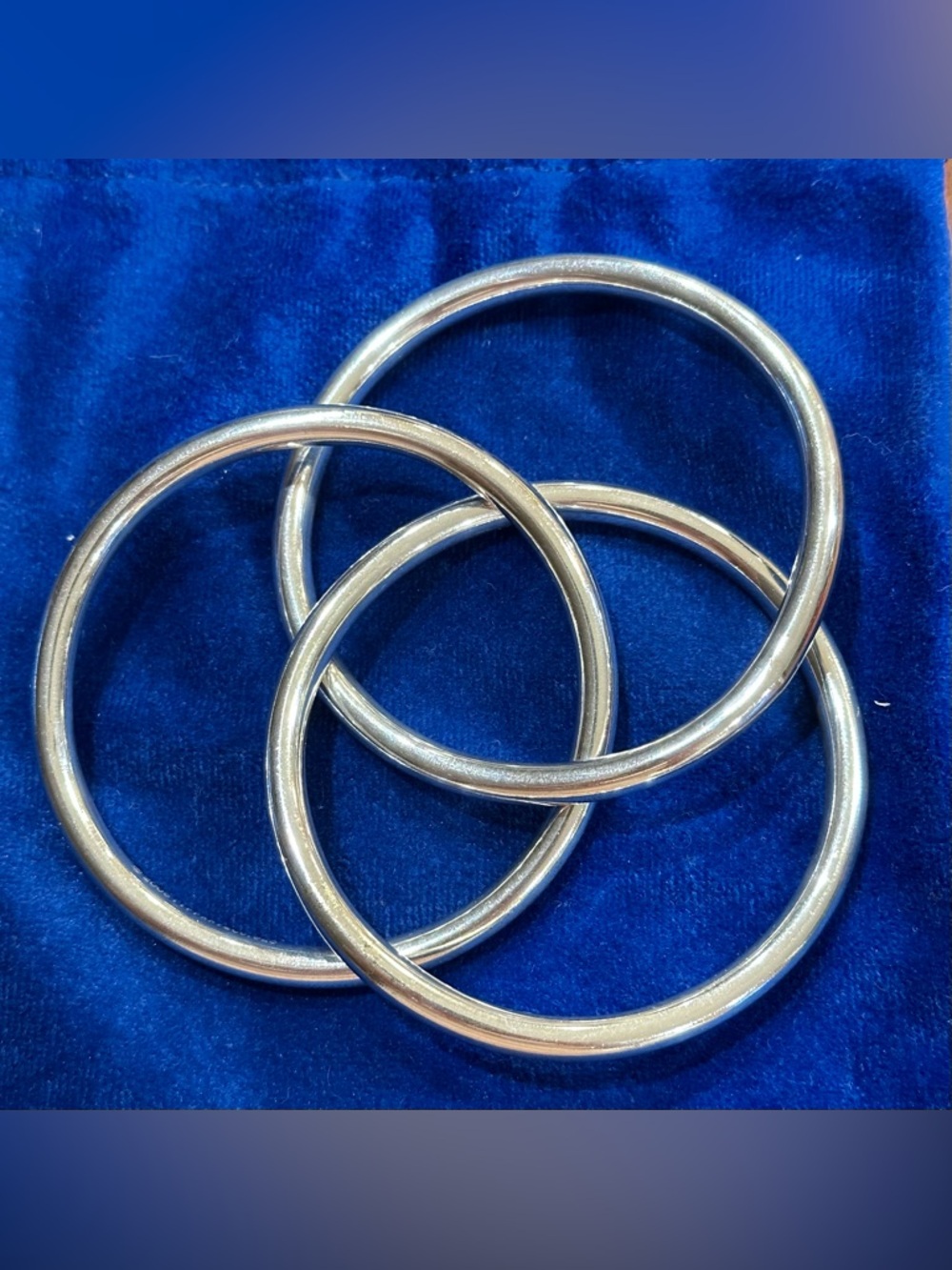 Tiffany & Co. Silver triple interlocking bangles. Great Condition! BEAUTIFUL!